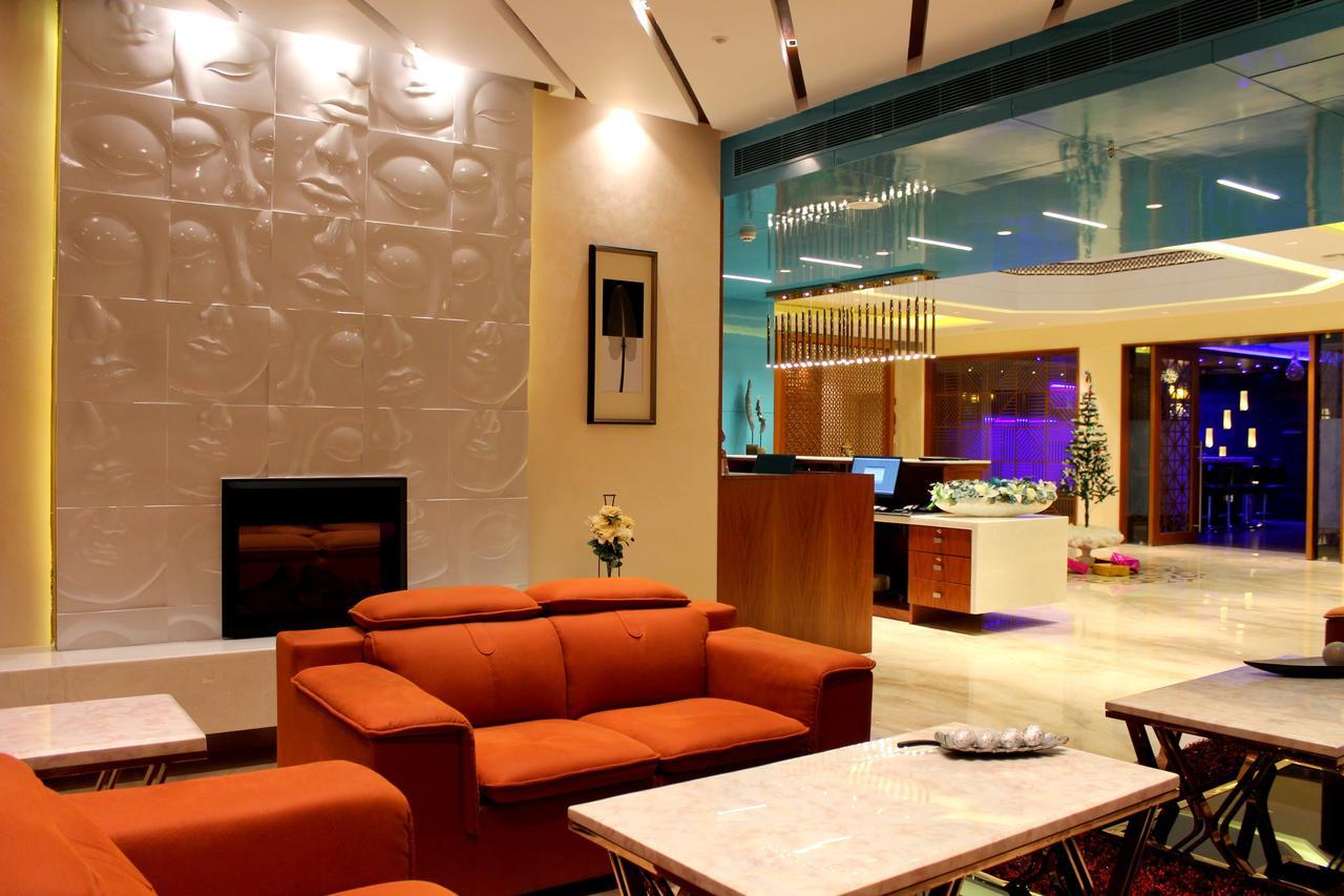Skk Blu Hotel & Spa Ουνταϊπούρ Εξωτερικό φωτογραφία