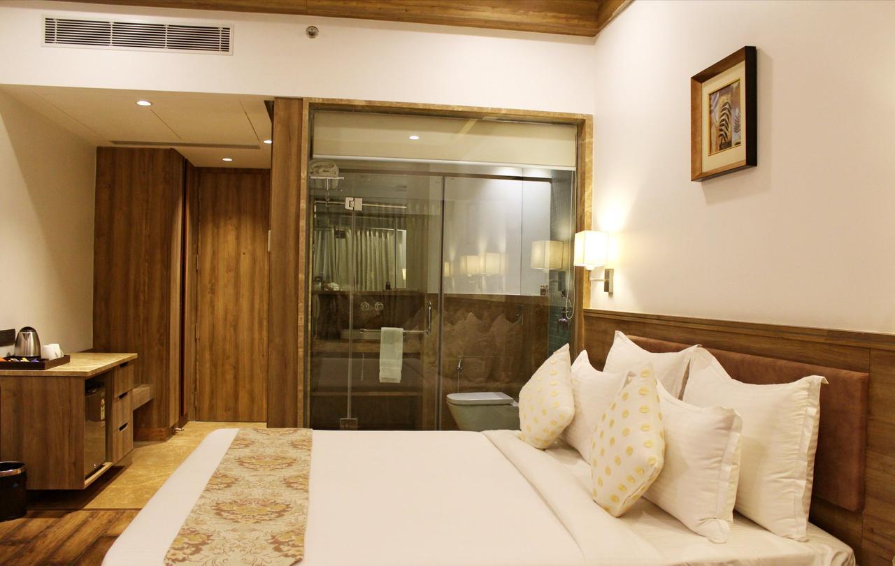 Skk Blu Hotel & Spa Ουνταϊπούρ Εξωτερικό φωτογραφία