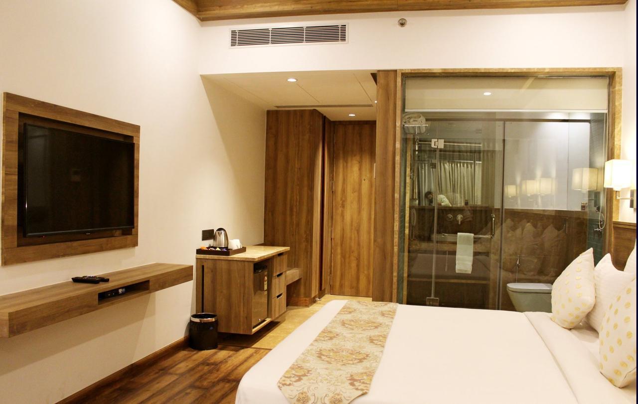 Skk Blu Hotel & Spa Ουνταϊπούρ Εξωτερικό φωτογραφία