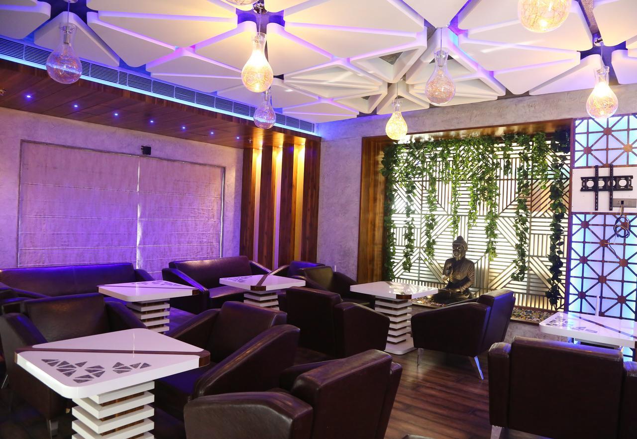 Skk Blu Hotel & Spa Ουνταϊπούρ Εξωτερικό φωτογραφία