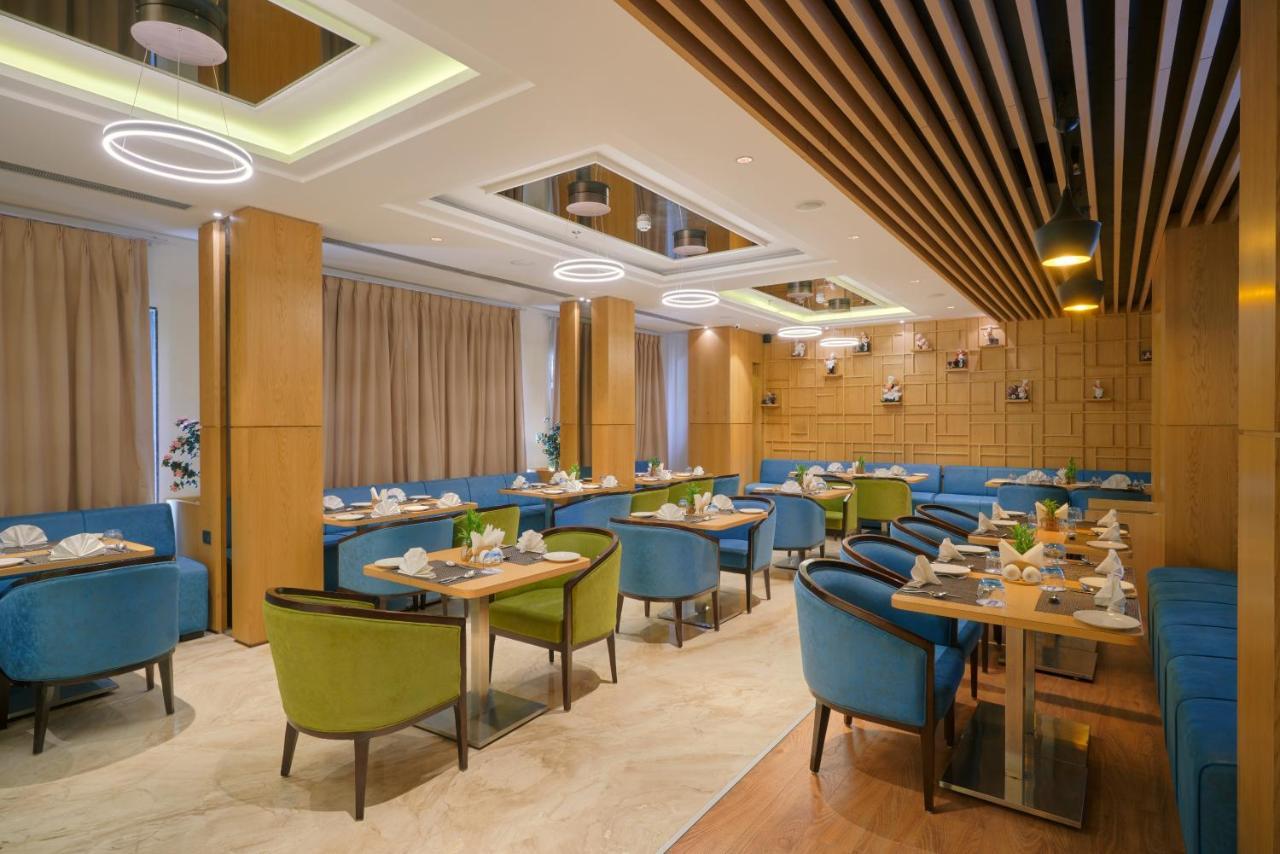 Skk Blu Hotel & Spa Ουνταϊπούρ Εξωτερικό φωτογραφία