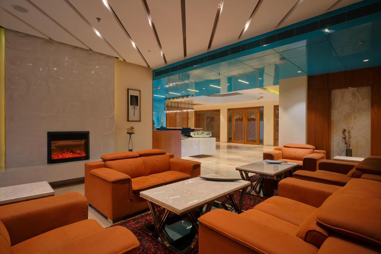 Skk Blu Hotel & Spa Ουνταϊπούρ Εξωτερικό φωτογραφία