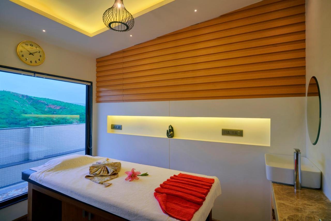 Skk Blu Hotel & Spa Ουνταϊπούρ Εξωτερικό φωτογραφία