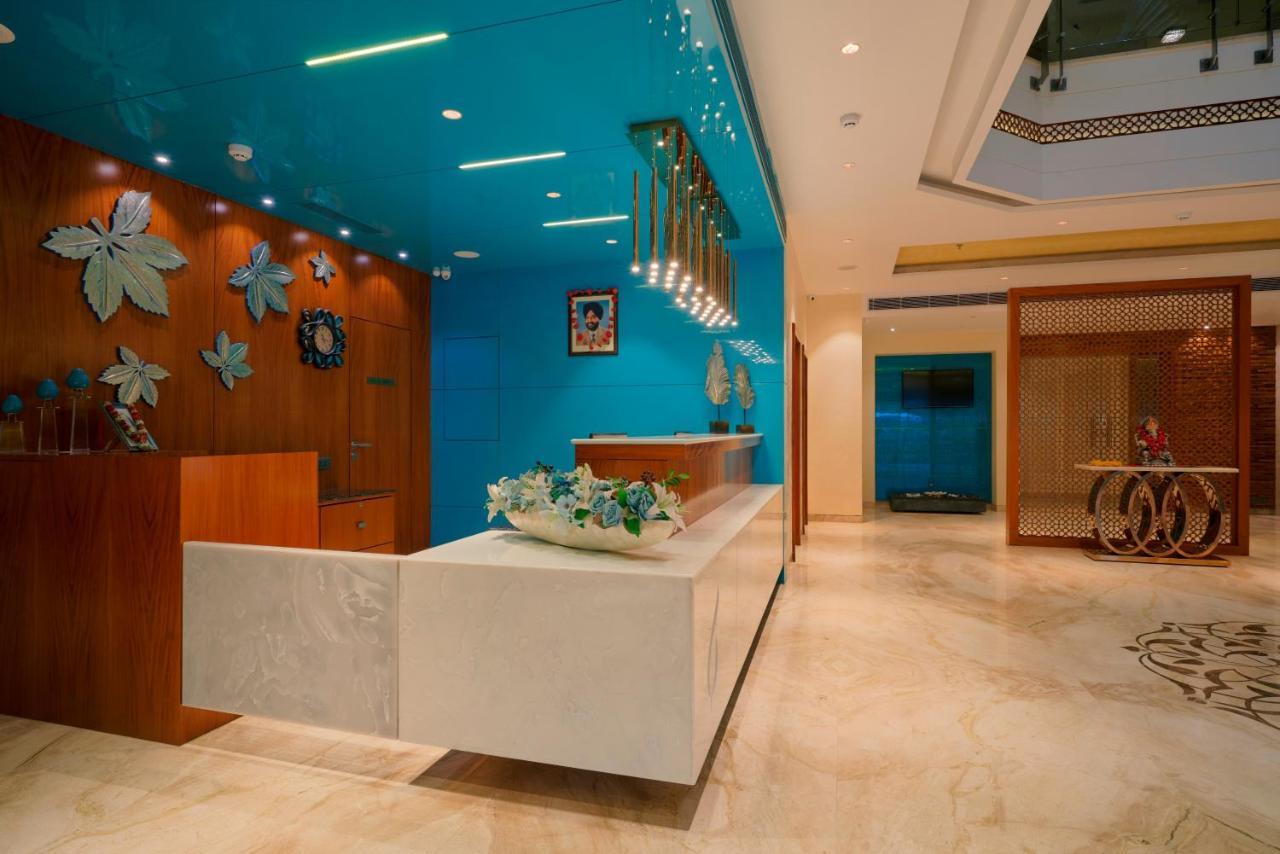 Skk Blu Hotel & Spa Ουνταϊπούρ Εξωτερικό φωτογραφία